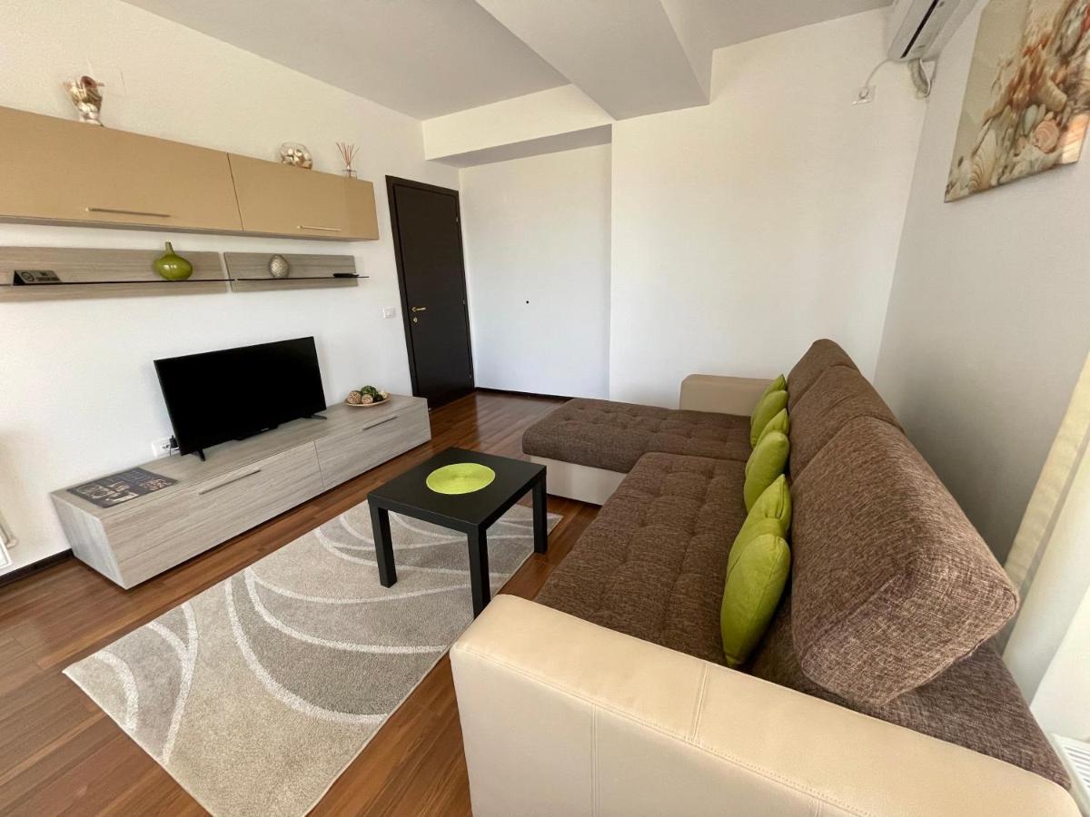 Alcomar Apartment - Summerland Mamaia Kültér fotó
