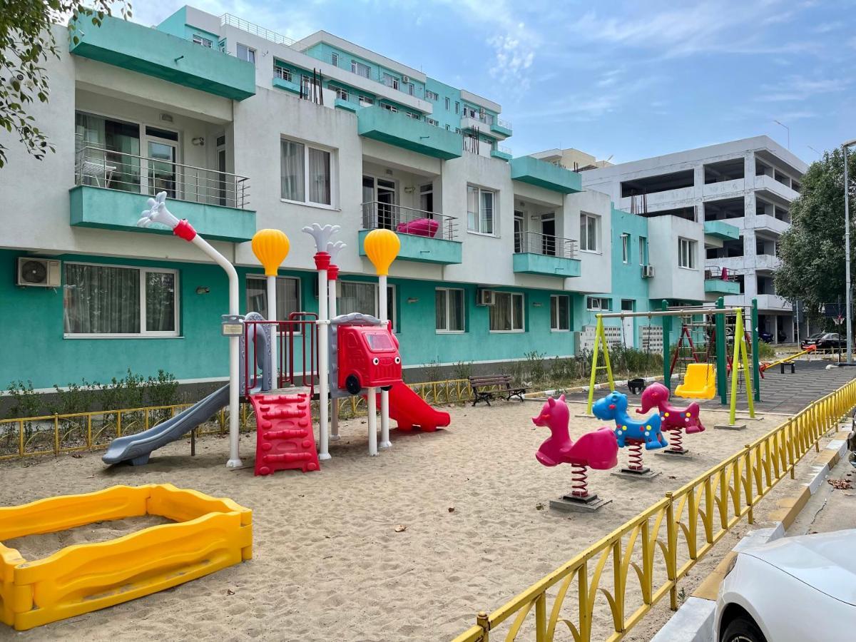 Alcomar Apartment - Summerland Mamaia Kültér fotó